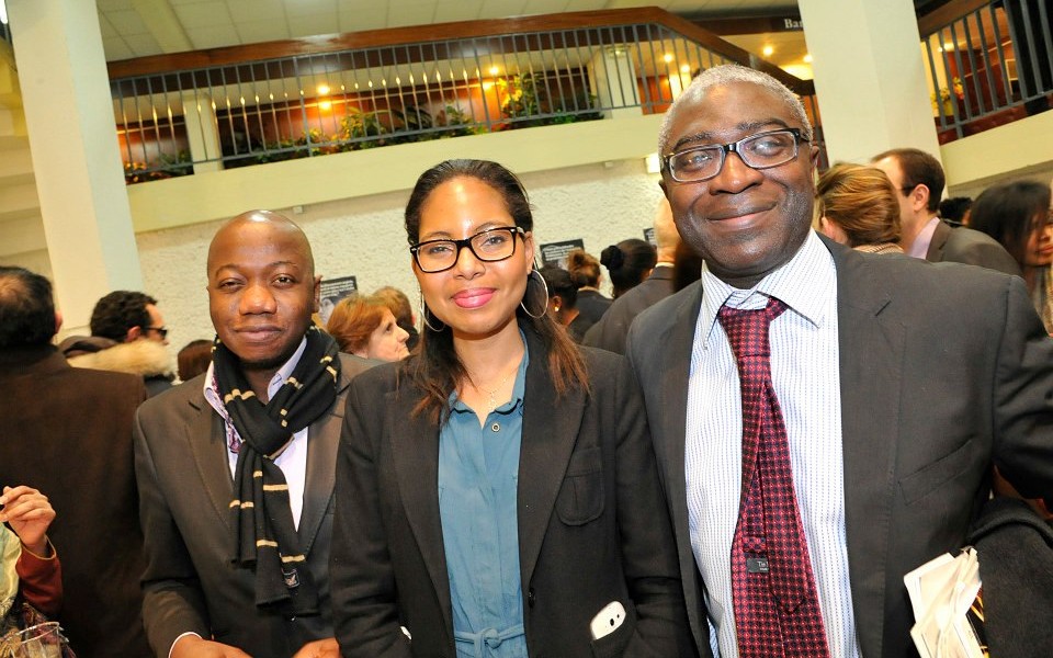 526408_416940028389094_1820300661_n